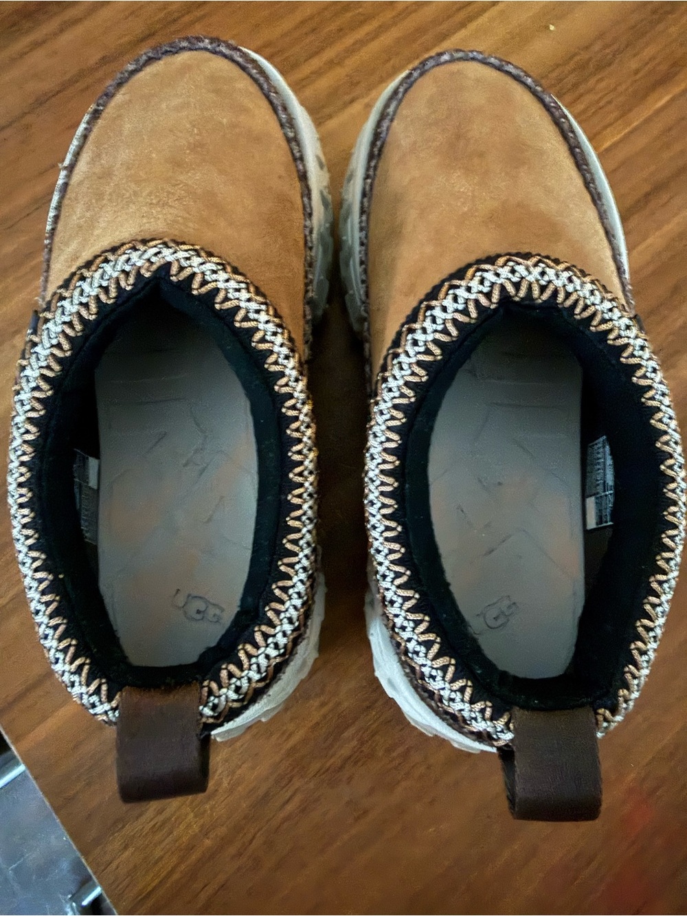 UGG Venture Daze Clogs - Picture 2 of 4